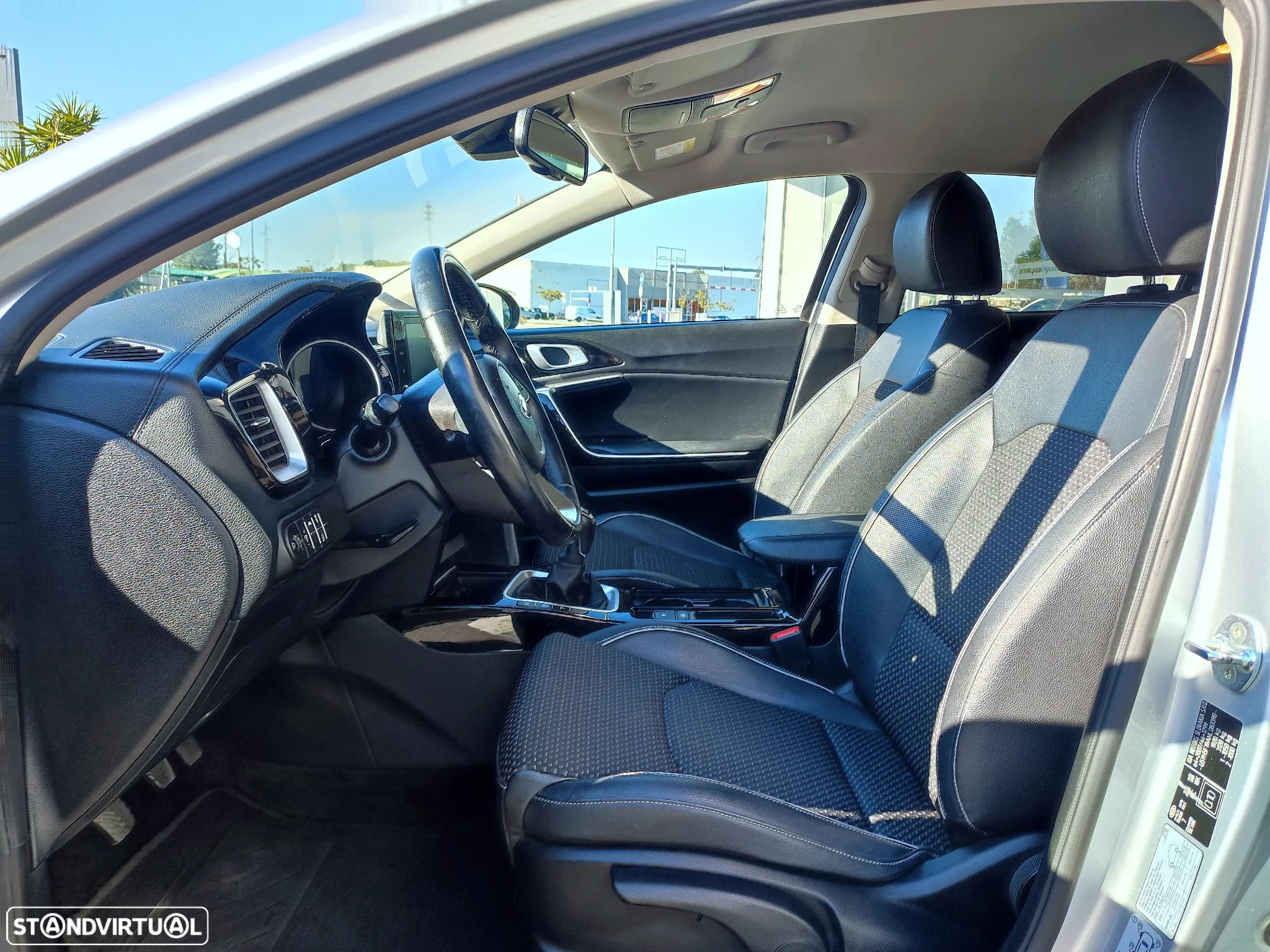 Kia XCeed 1.6 CRDi MHEV Tech - 7