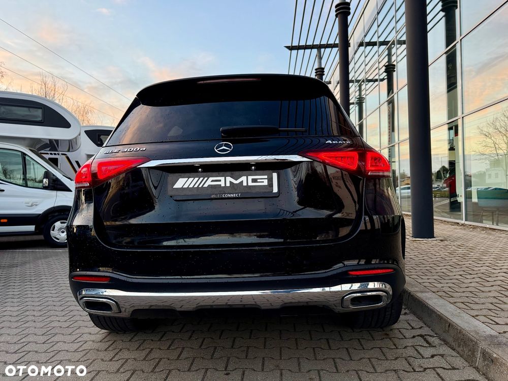 Mercedes-Benz GLE - 25