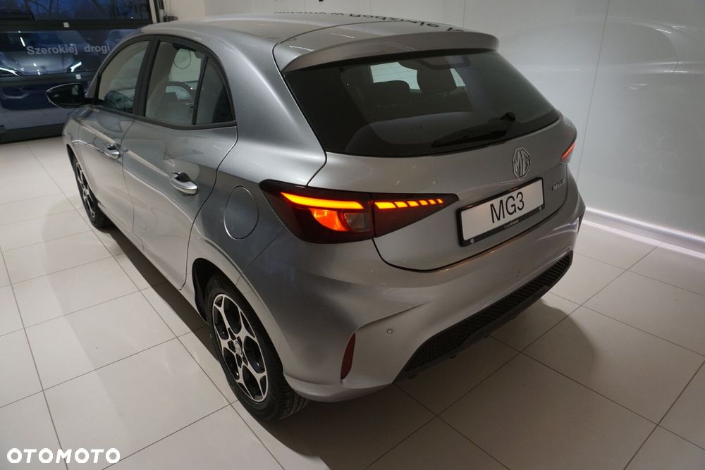 MG MG3 - 15