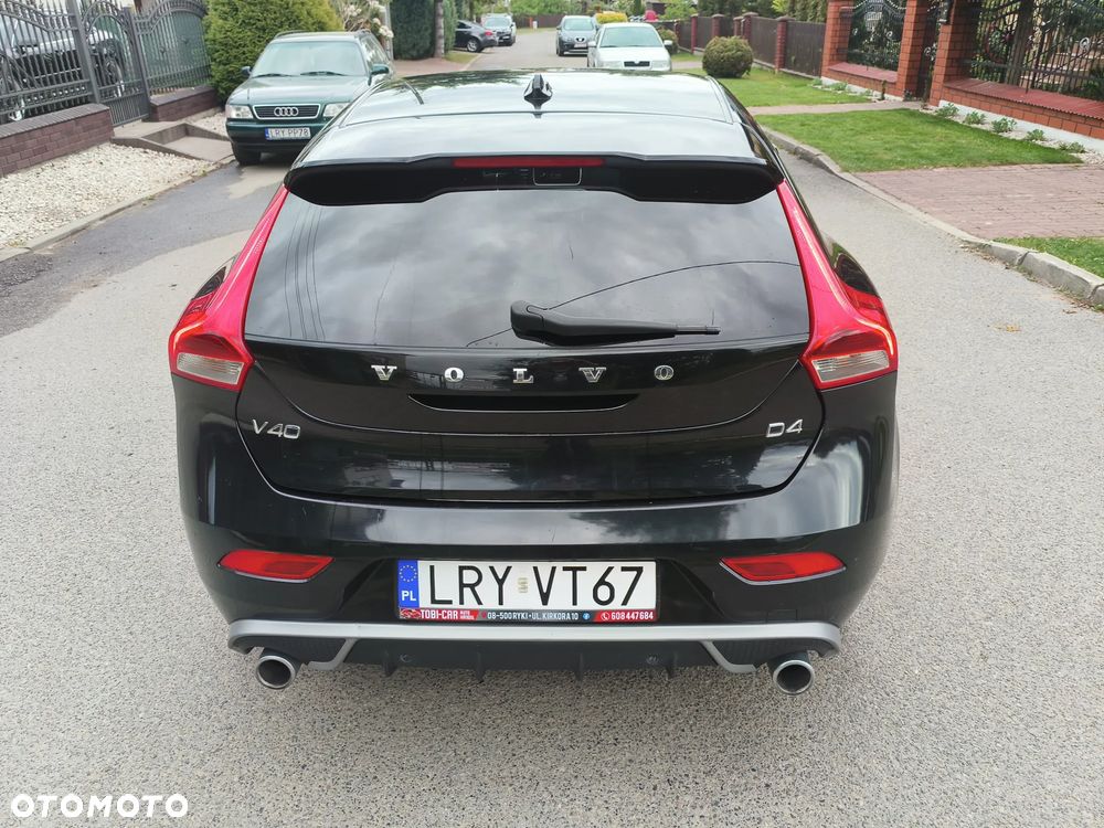 Volvo V40 D4 Drive-E R-Design Summum - 26