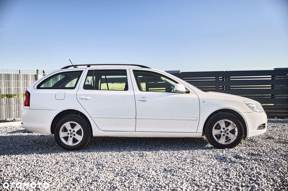 Skoda Octavia 1.6 TDI DPF Elegance - 15