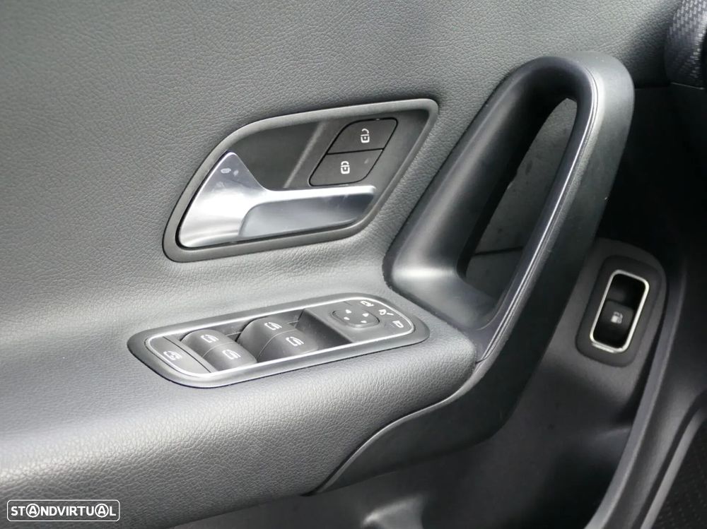 Mercedes-Benz CLA 250 e Shooting Brake Style Plus - 31