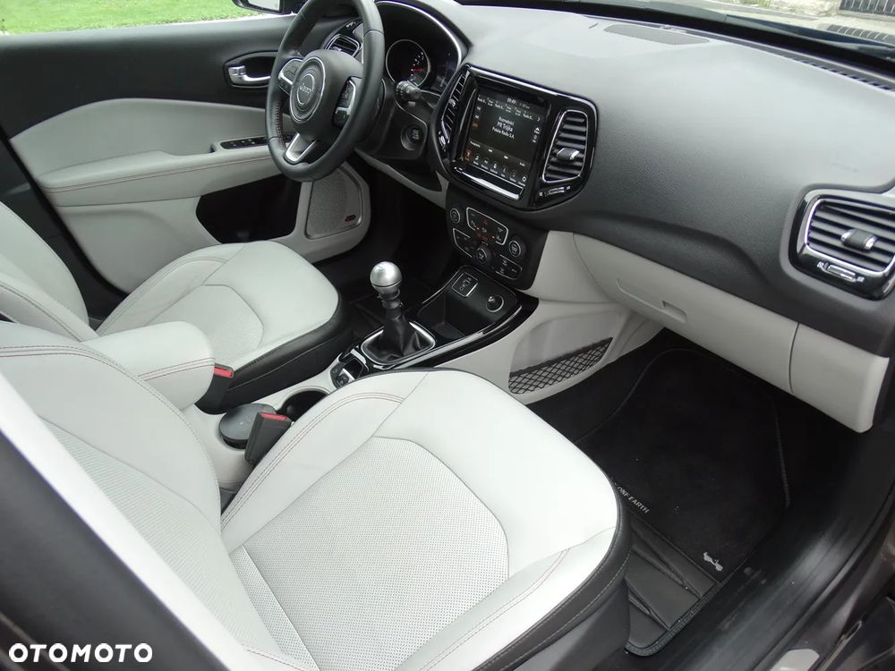 Jeep Compass 1.4 MultiAir Limited - 16