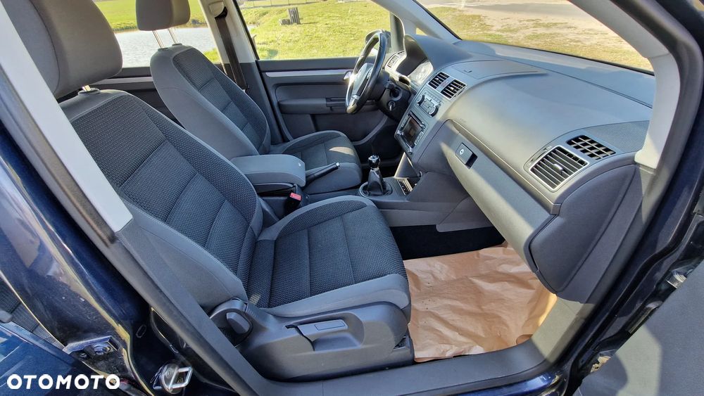 Volkswagen Touran 1.4 TSI Comfortline - 26