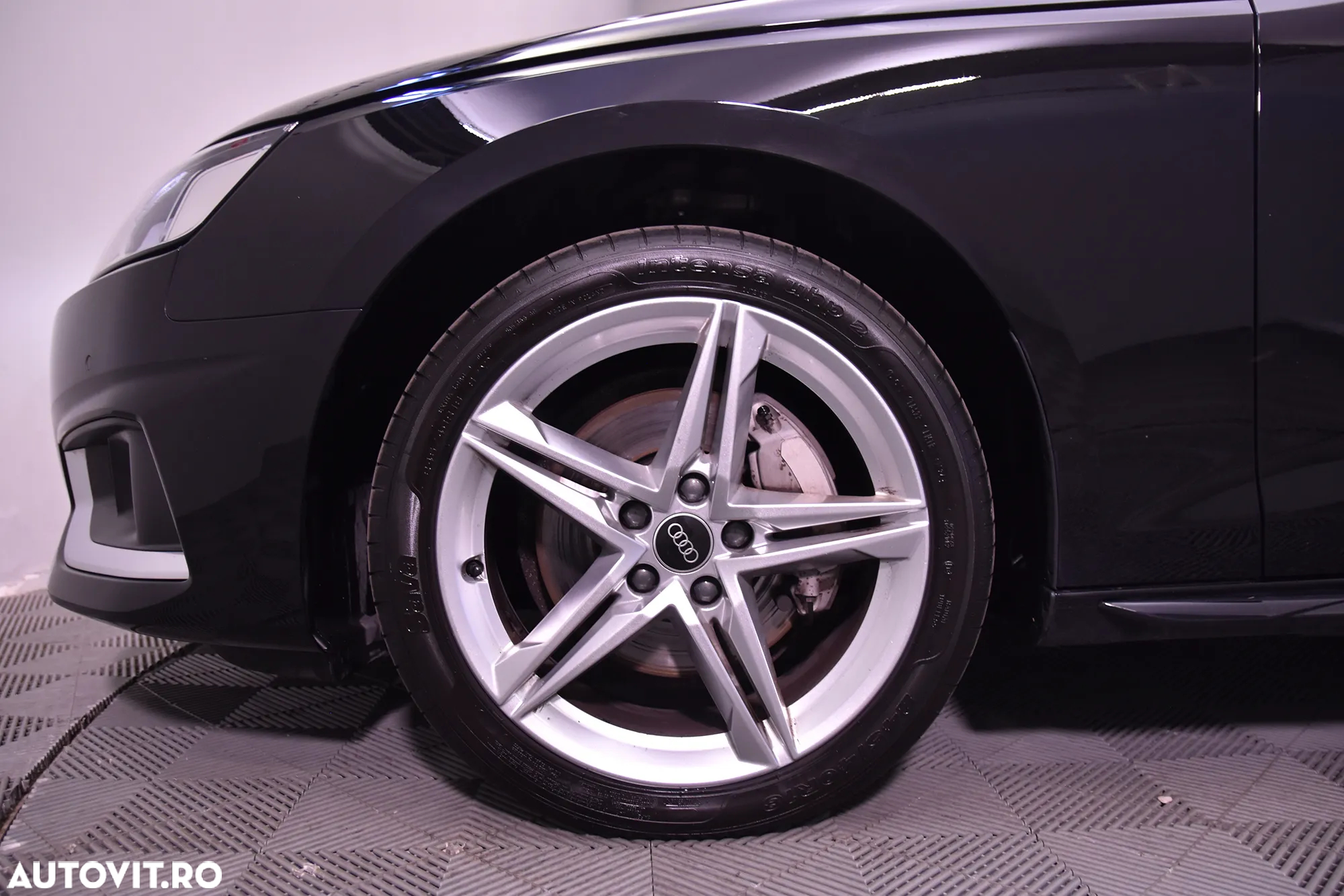 Audi A4 40 TDI S tronic MHEV Advanced - 13