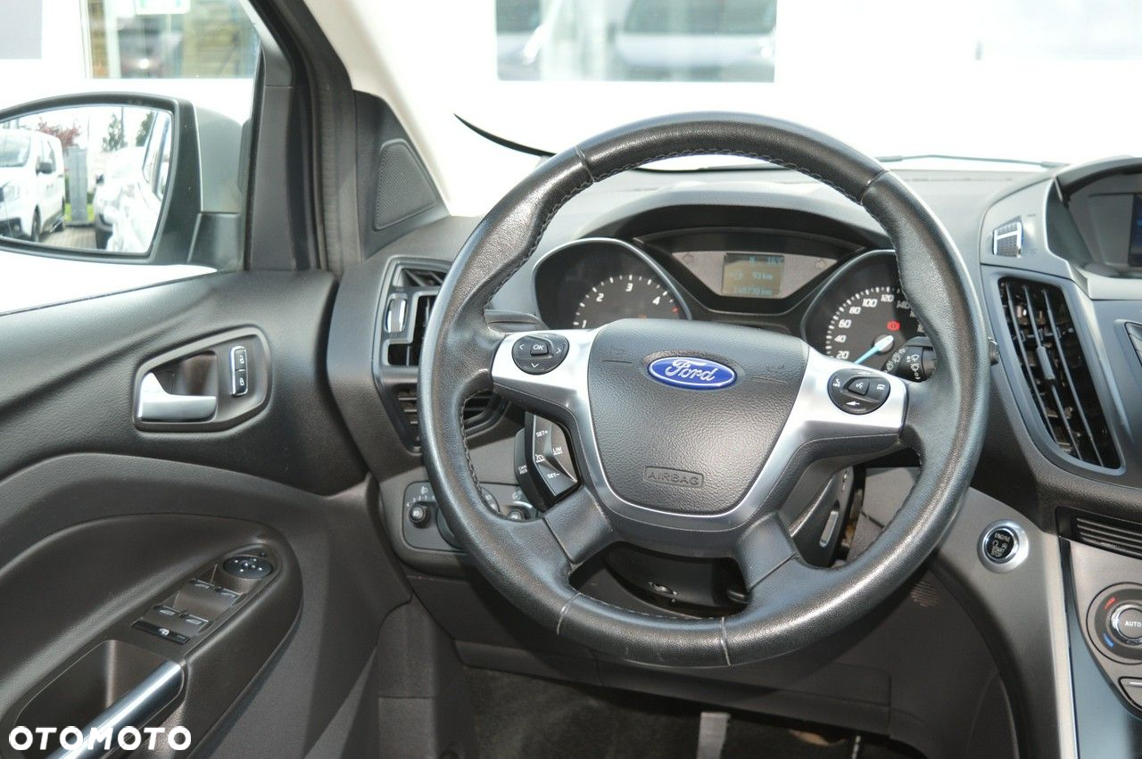 Ford Kuga - 20