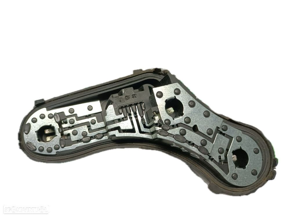 Suporte Lâmpadas Farolim Peugeot 3008 Veículo Multiuso (0U_) - 1