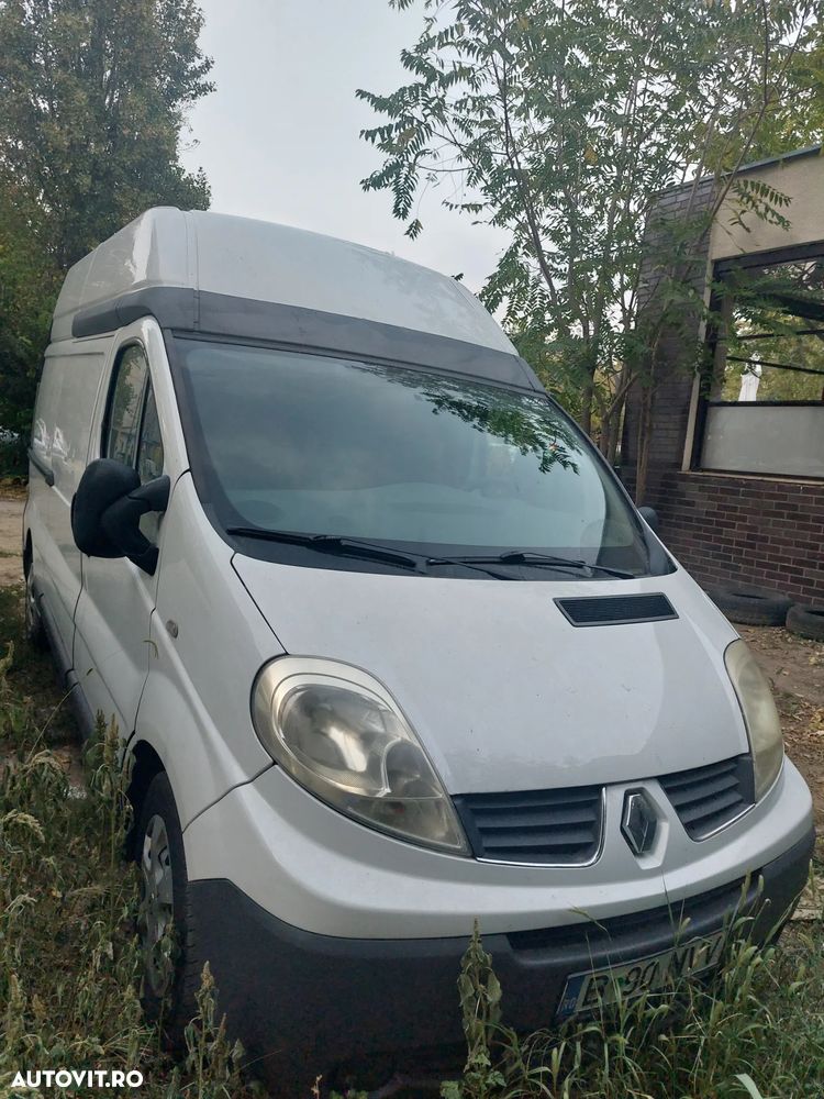 Renault Trafic - 13