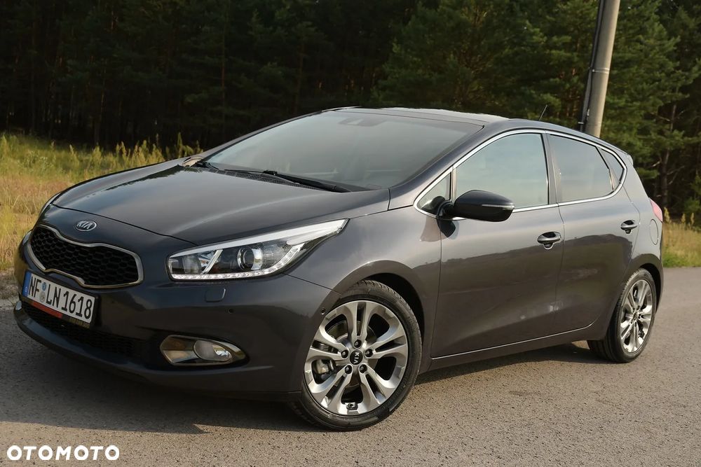 Kia Ceed 1.6 GDI DCT Platinum Edition - 3