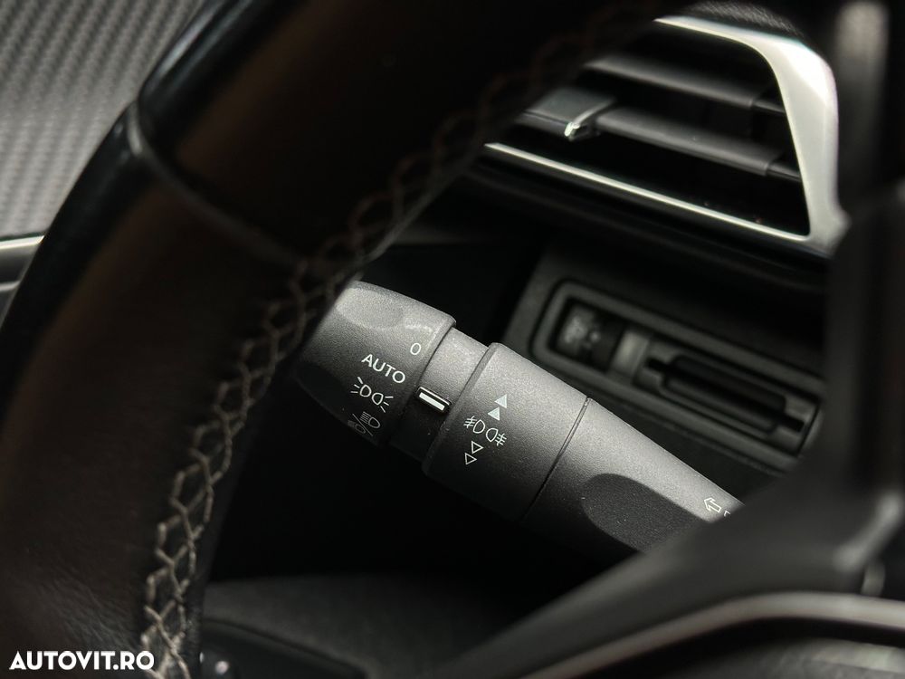 Peugeot 3008 1.6 BlueHDI S&S Active - 31