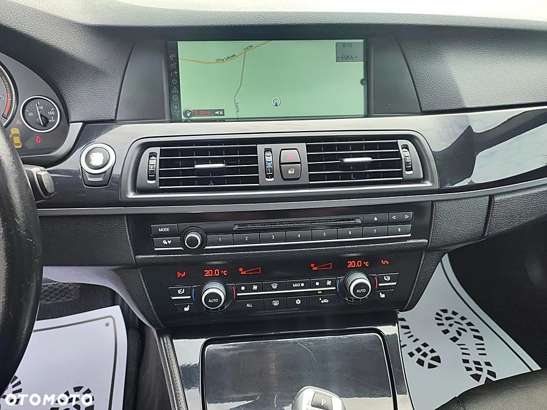 BMW Seria 5 520d - 14