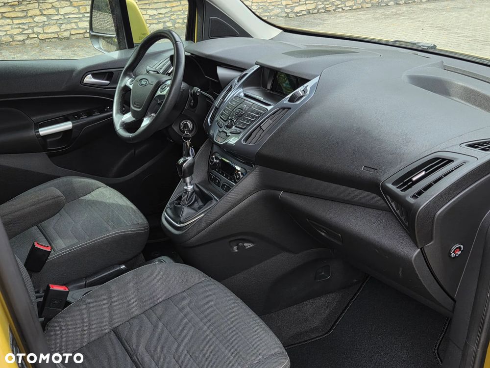 Ford Tourneo Connect 1.0 EcoBoost Start-Stop Titanium - 19