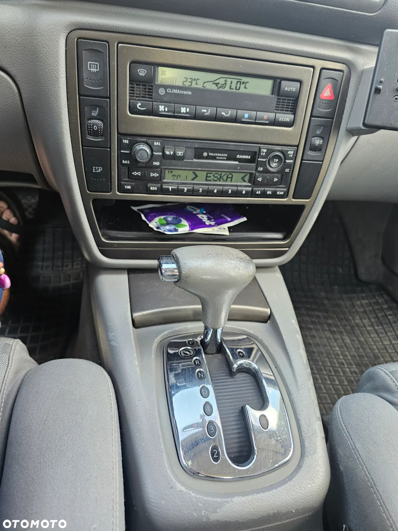 Volkswagen Passat - 14