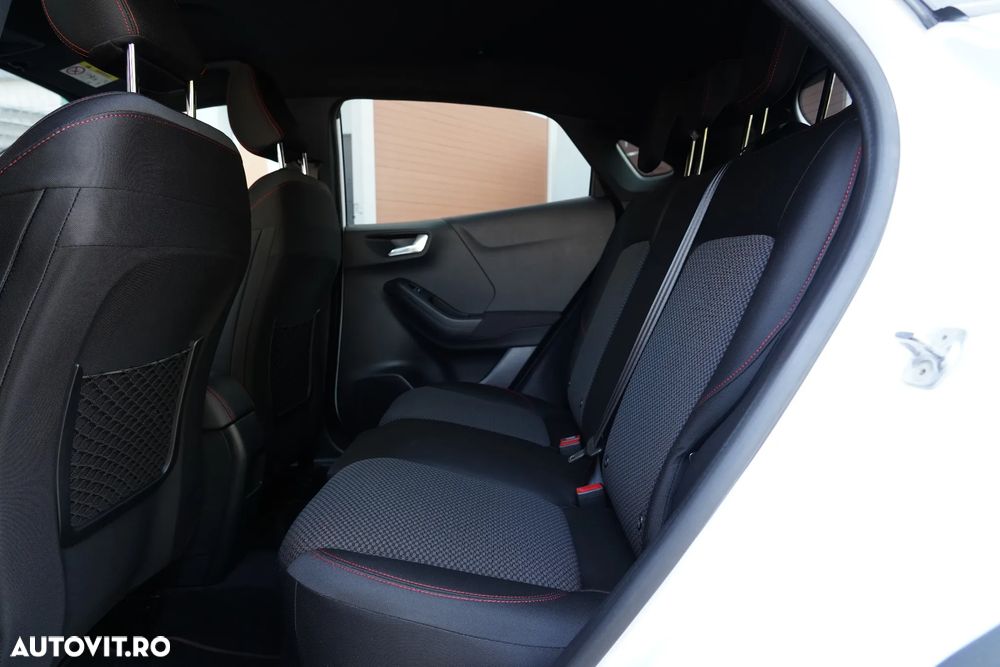 Ford Puma 1.0 EcoBoost Hybrid Aut. ST-LINE - 11