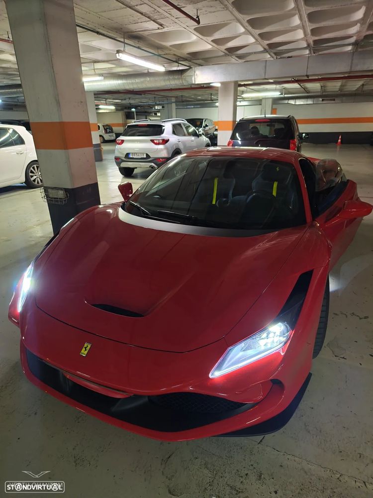 Ferrari F8 Tributo Standard