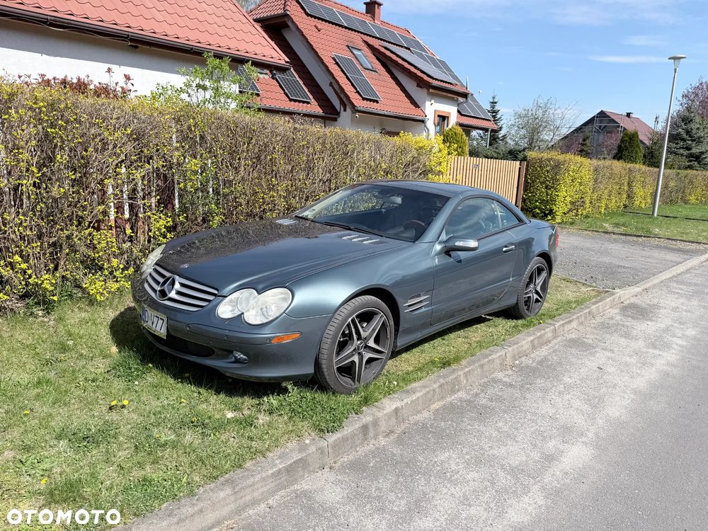 Mercedes-Benz SL - 16