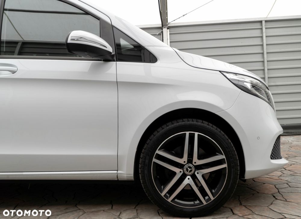 Mercedes-Benz Klasa V 300 d 4-Matic 9G-Tronic (ekstra d³) - 4