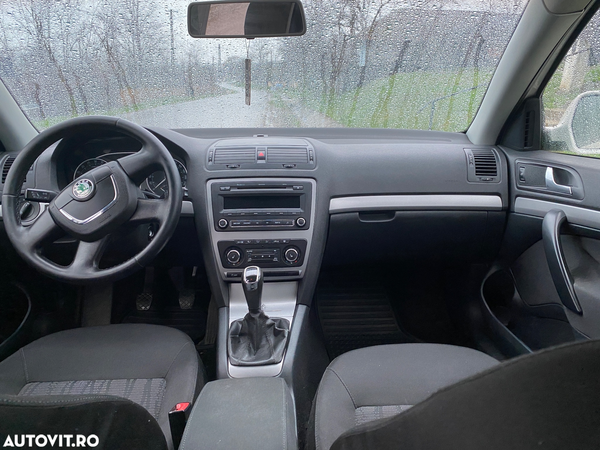 Skoda Octavia Combi 2.0 TDI DPF Ambient 4x4 - 10