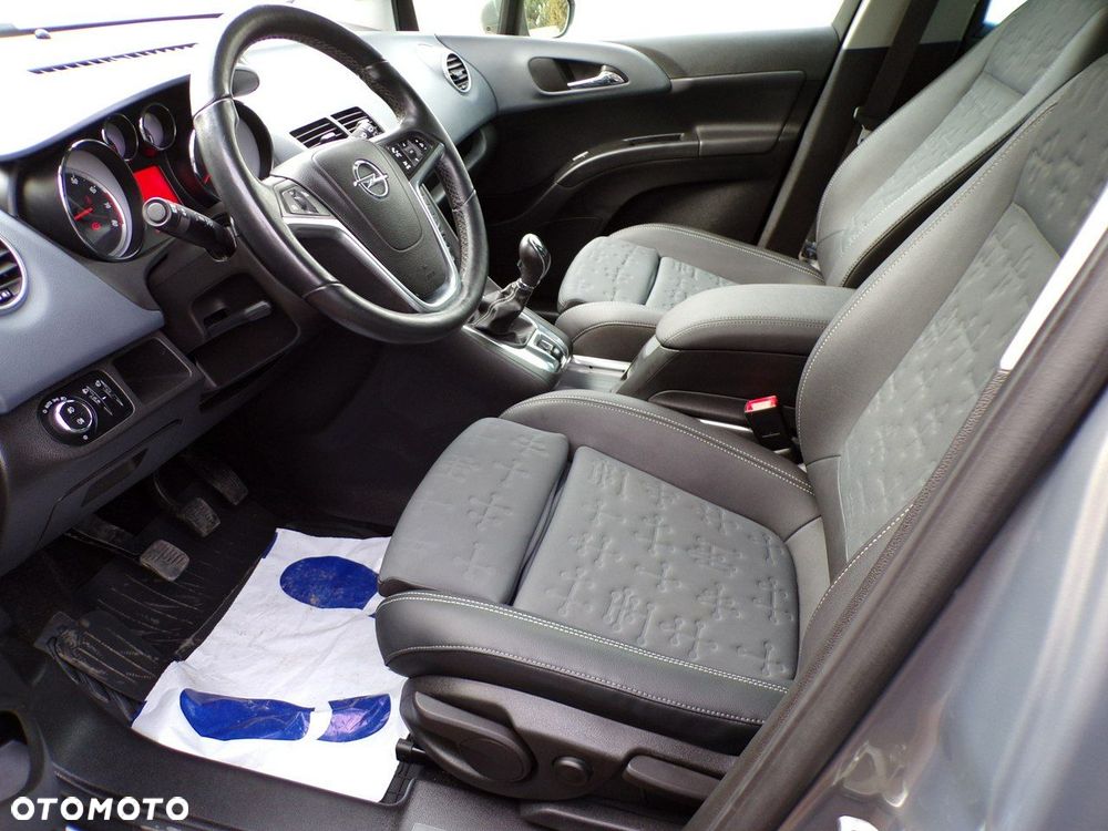 Opel Meriva - 28