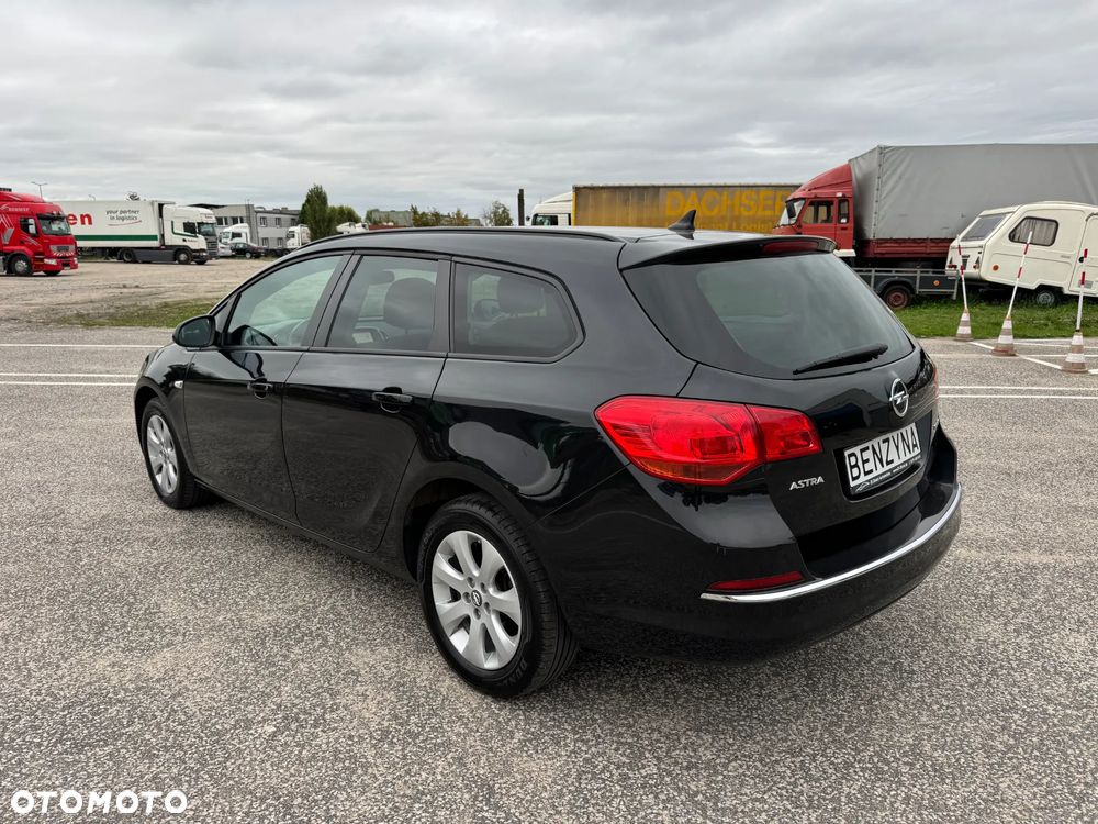 Opel Astra 1.4 Turbo Automatik Selection - 34