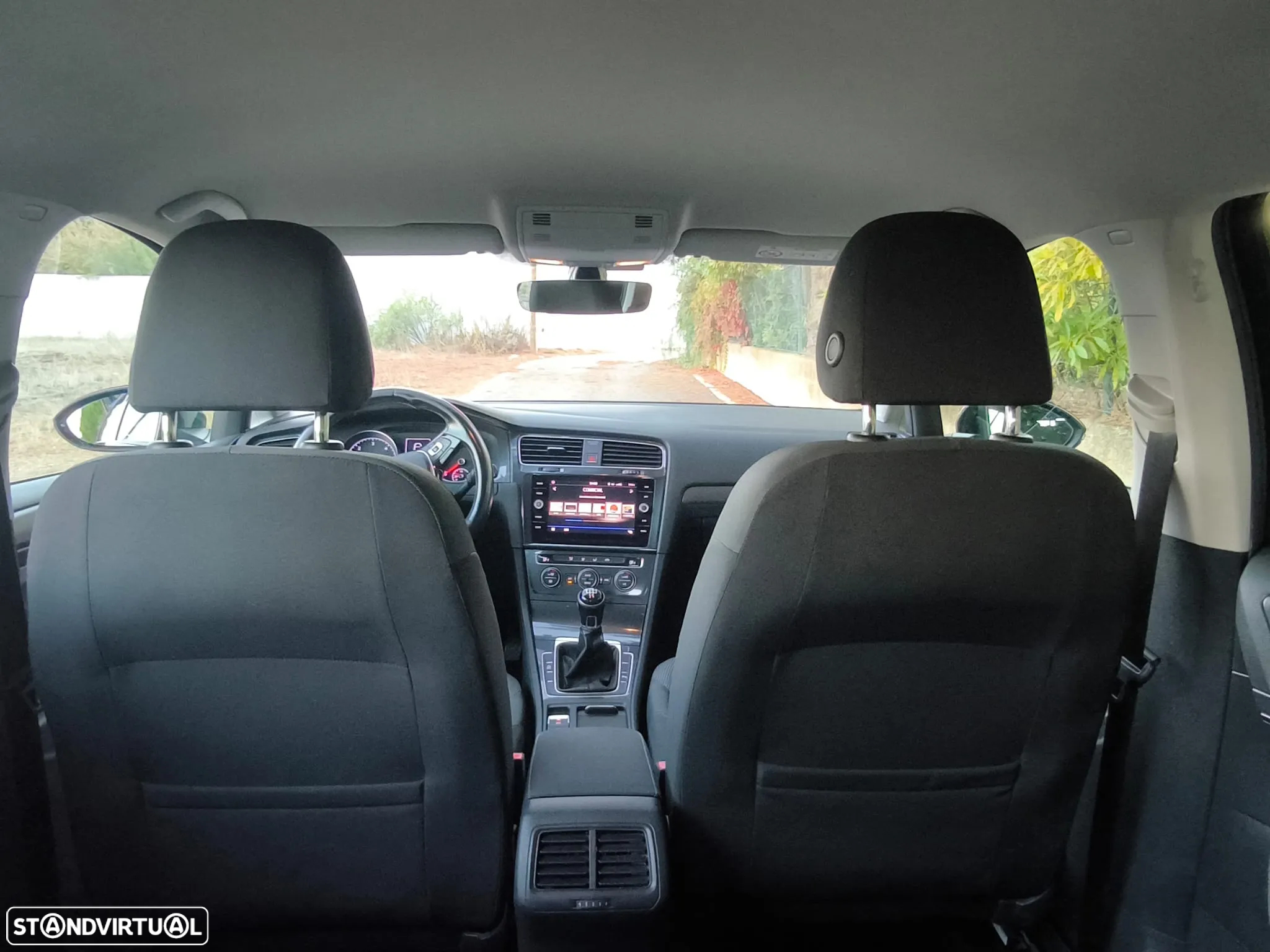 VW Golf 1.6 TDI Confortline - 7