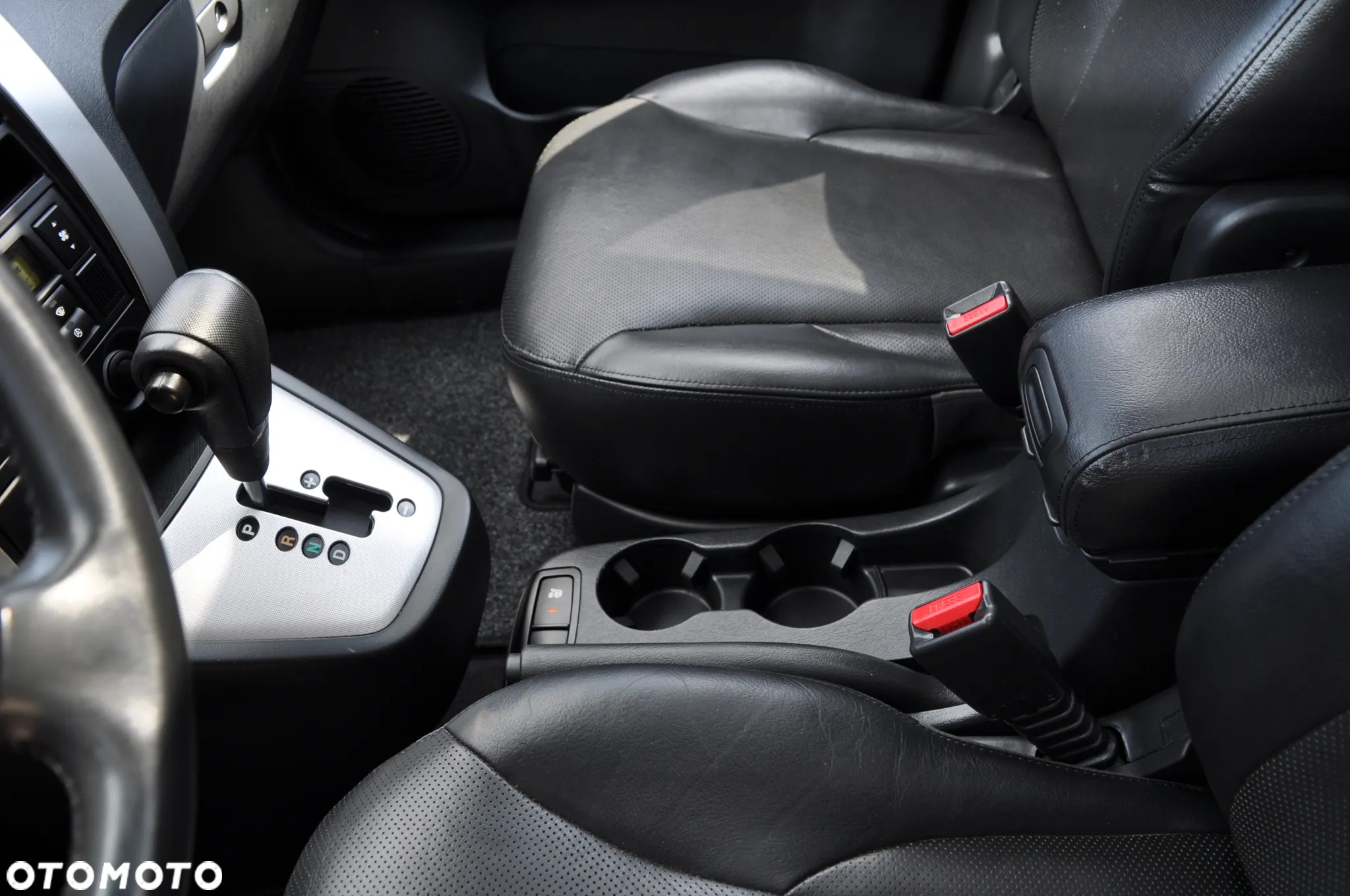 Hyundai Tucson 2.0 CRDi VGT 2WD Automatik GLS - 33
