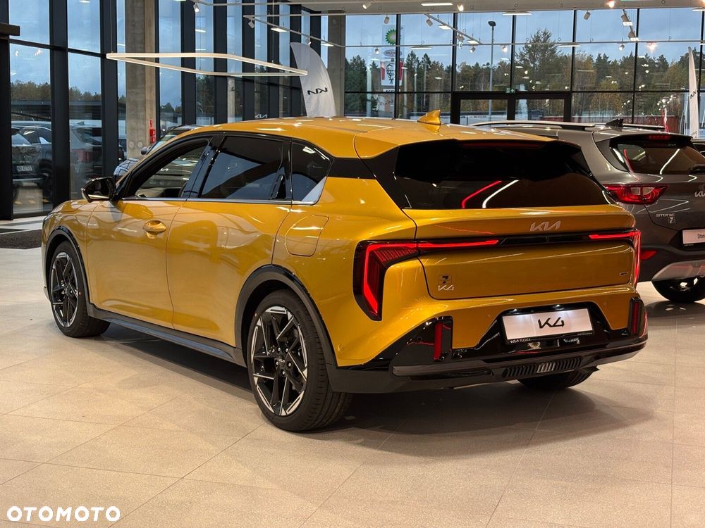 Kia K4 - 6