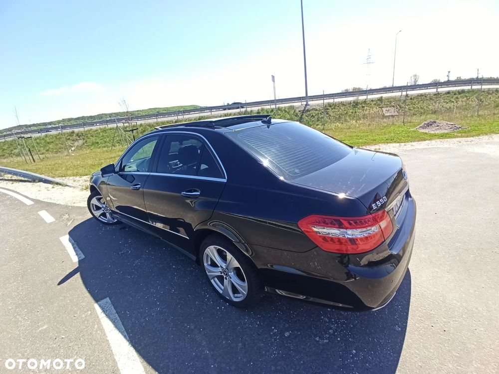 Mercedes-Benz Klasa E 500 4-Matic Avantgarde - 14