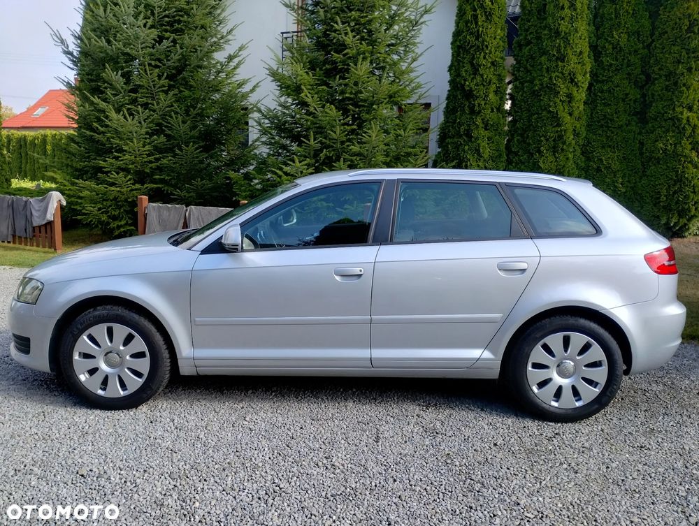 Audi A3 Sportback - 11