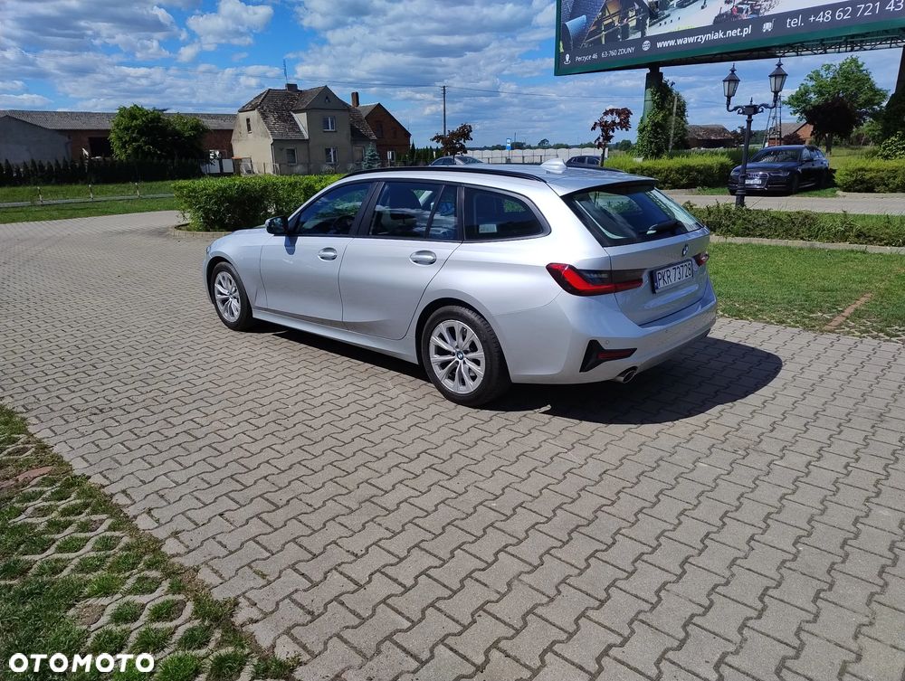BMW Seria 3 318d - 6