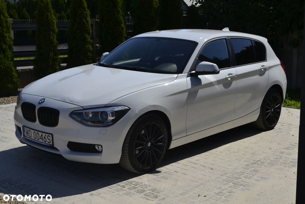 BMW Seria 1 118i Sport Line - 1