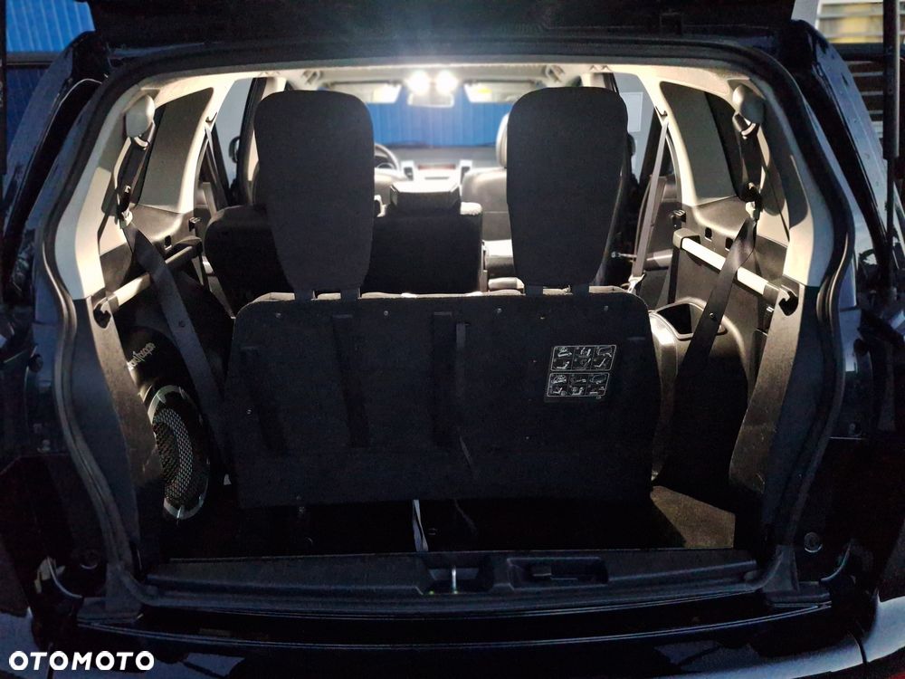 Mitsubishi Outlander - 26