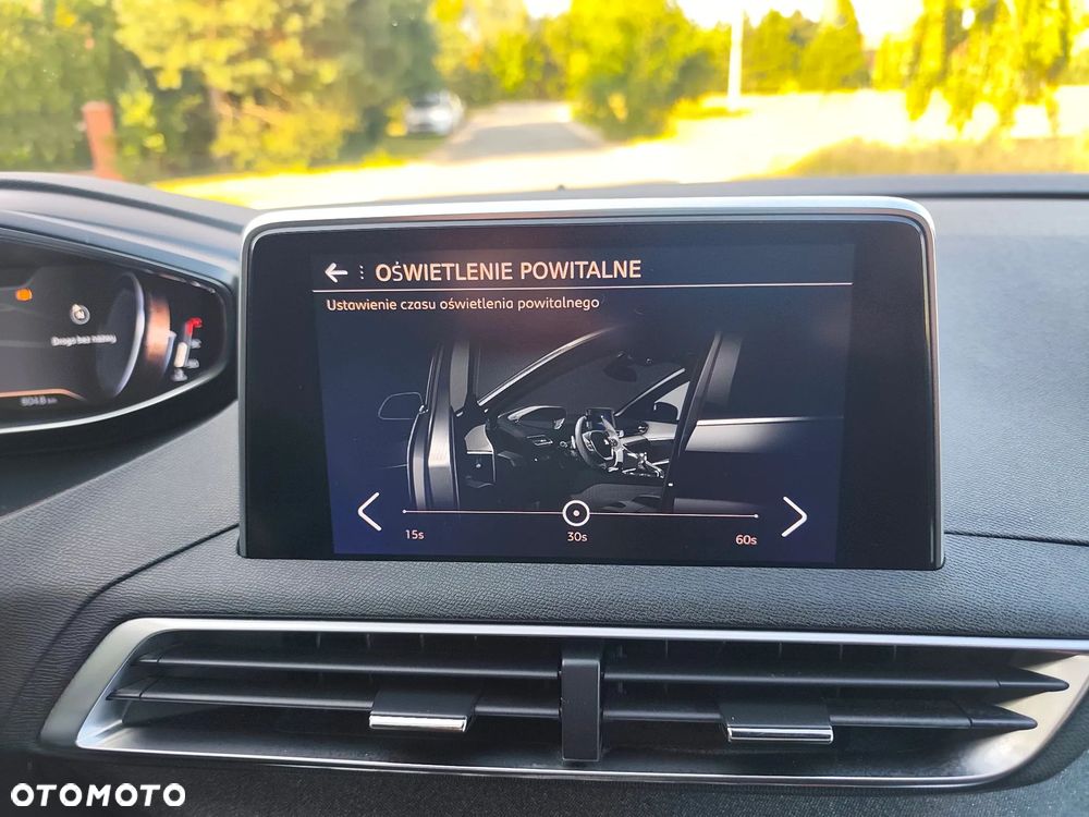 Peugeot 5008 PureTech 180 EAT8 Stop & Start GT Pack - 22
