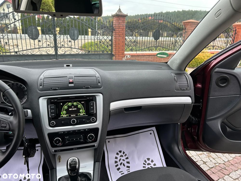 Skoda Octavia - 30