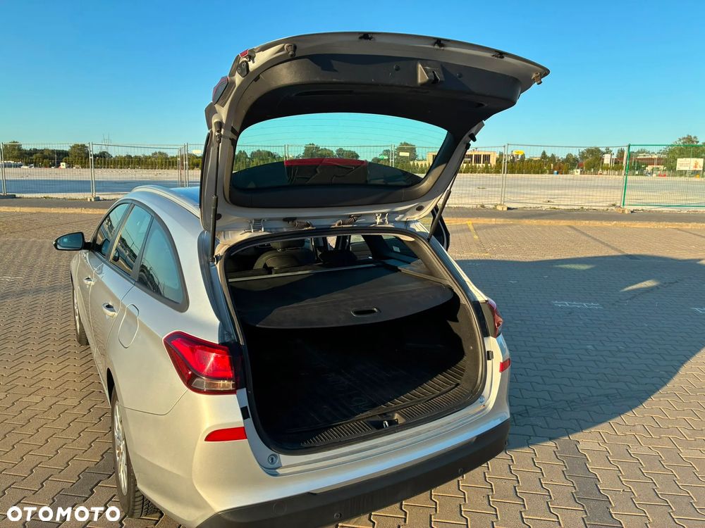 Hyundai i30 1.6 CRDi Comfort - 15