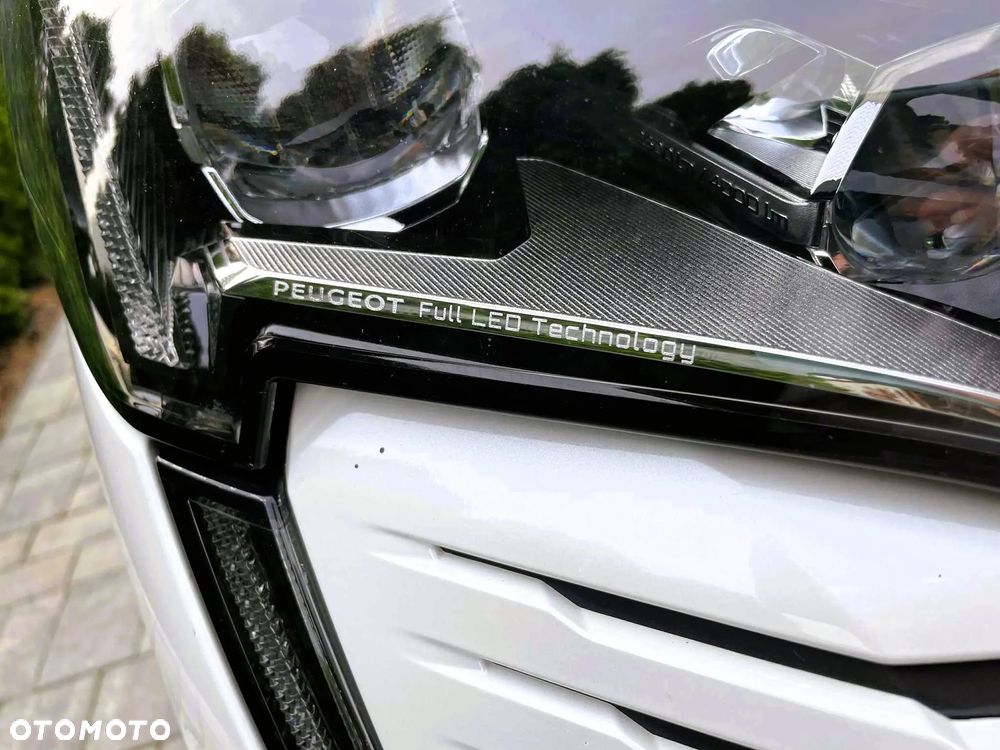 Peugeot 3008 1.2 PureTech GT S&S - 9