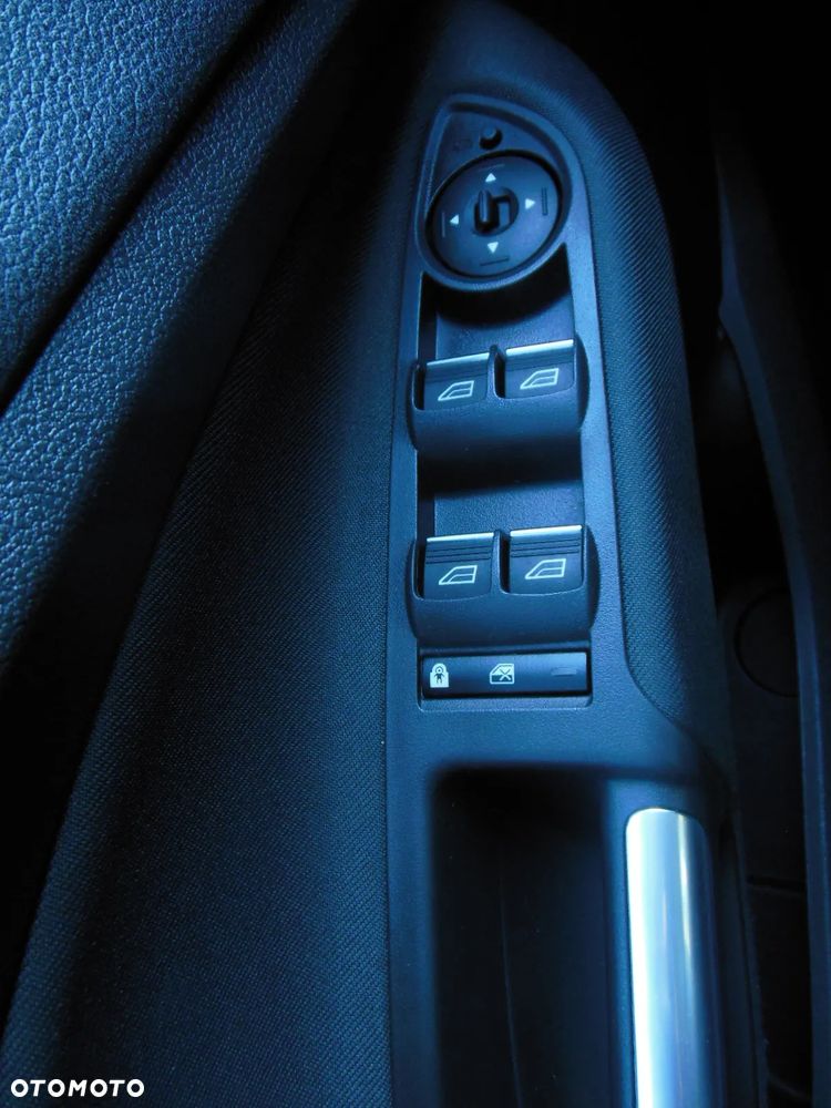 Ford C-MAX 1.0 EcoBoost Titanium ASS - 22