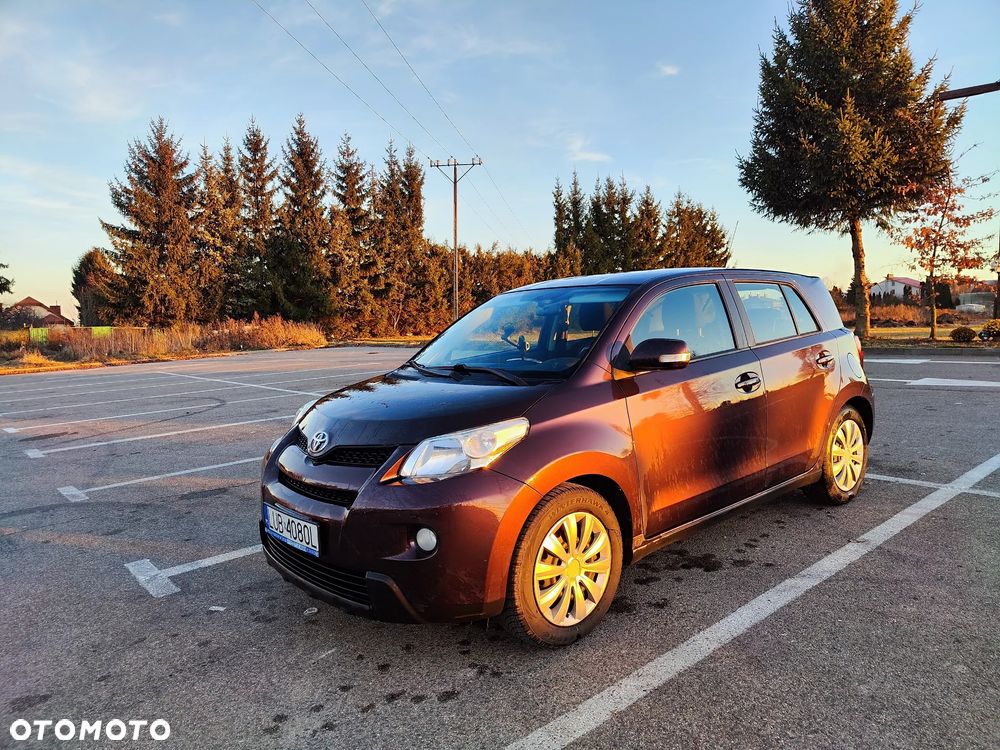 Toyota Urban Cruiser - 11