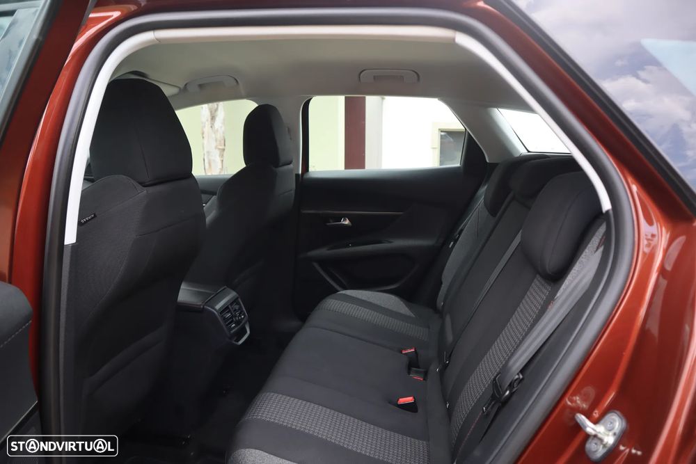Peugeot 3008 1.6 HDi Style - 17