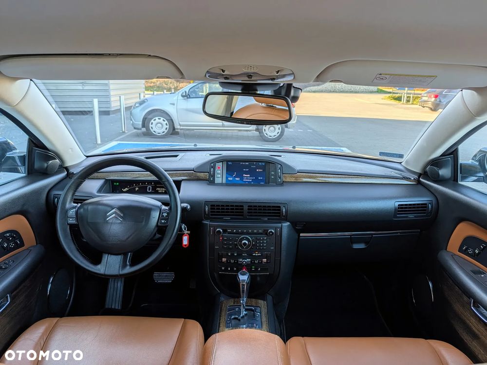 Citroen C6 2012 photo 5