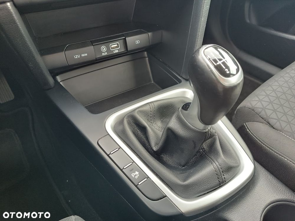 Kia Ceed 1.4 L Business Line - 12