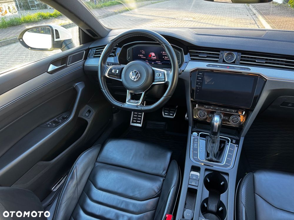 Volkswagen Arteon 2.0 TDI Bi-Turbo SCR 4Mot R-Line DSG - 24