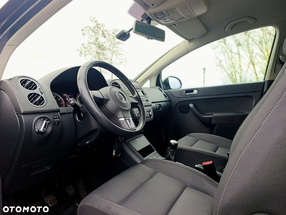 Volkswagen Golf Plus - 10