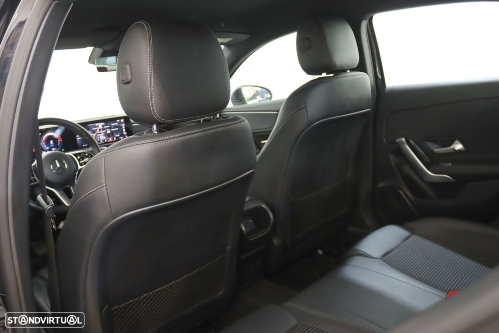 Mercedes-Benz A 250 Limousine e Style Plus - 8