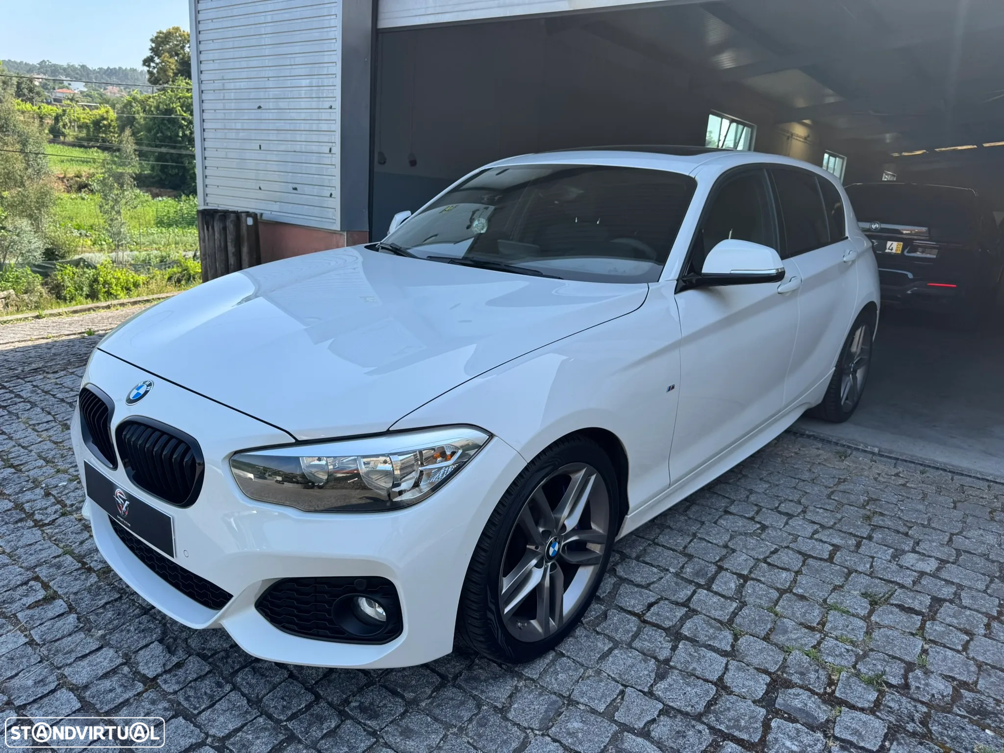 BMW 118 d Pack Desportivo M - 13