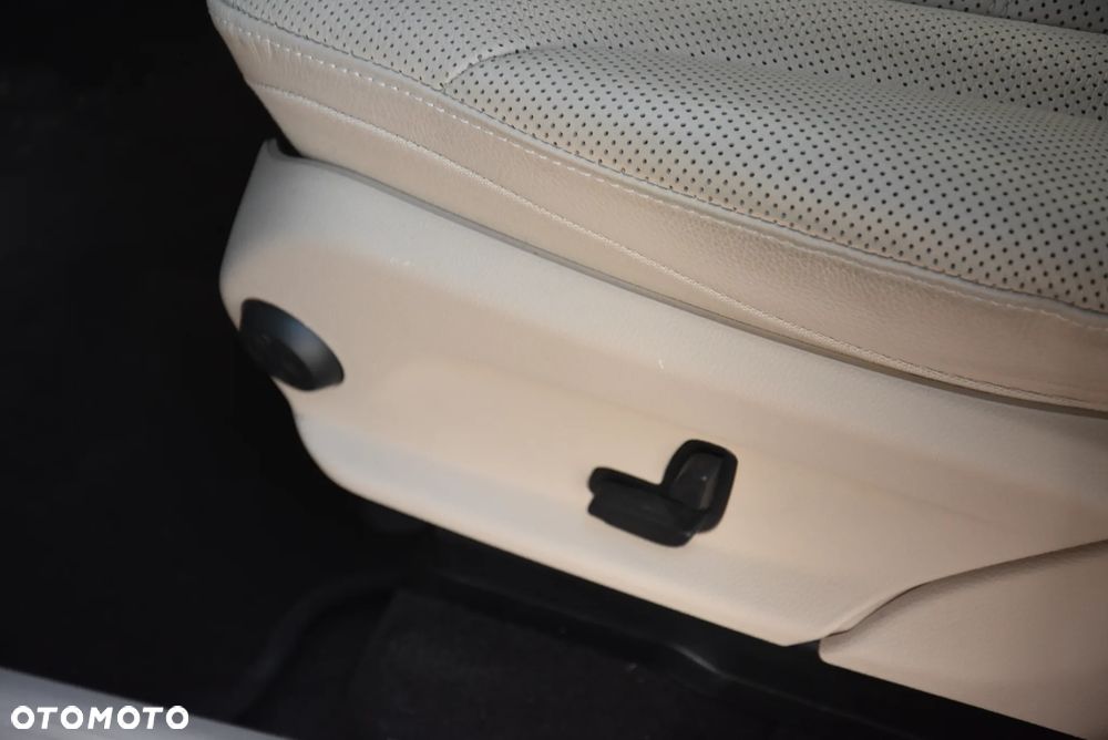 Mercedes-Benz GLC 200 4-Matic - 11