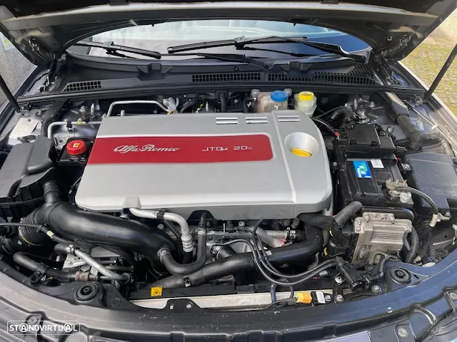 Alfa Romeo Spider - 46