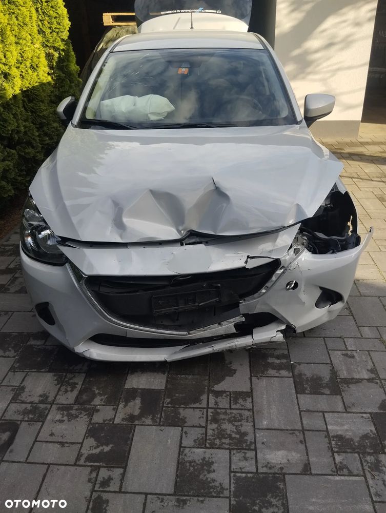 Mazda 2 - 13