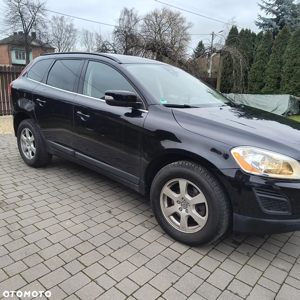 Volvo XC 60 DRIVe R Design - 5