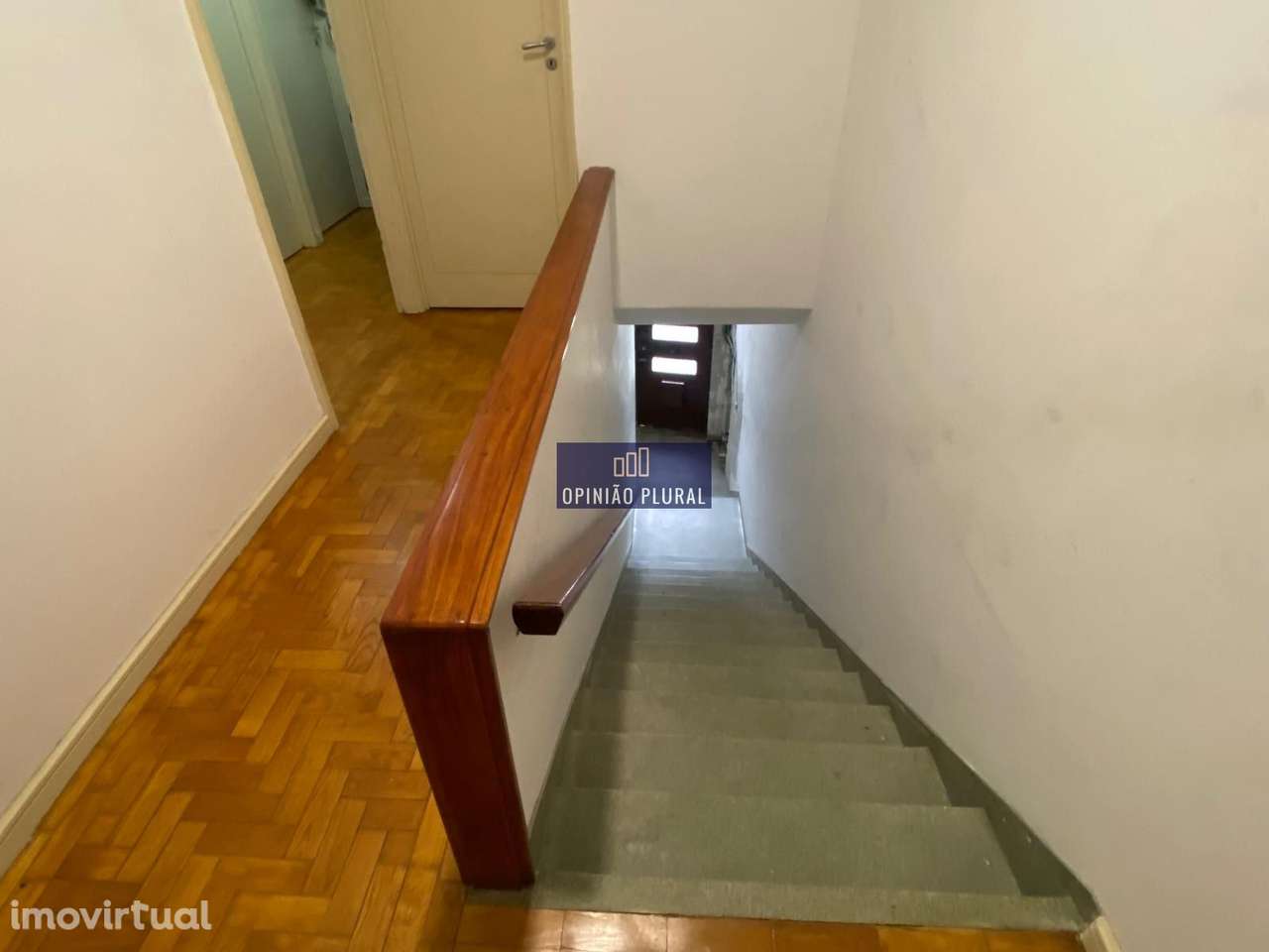 Moradia T3 com terraço e garagem - junto ao Jardim de Arca dÁgua - Grande imagem: 5/15